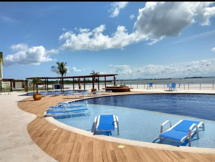 Apartamento Golden - Flx Pé Na Areia 2 *